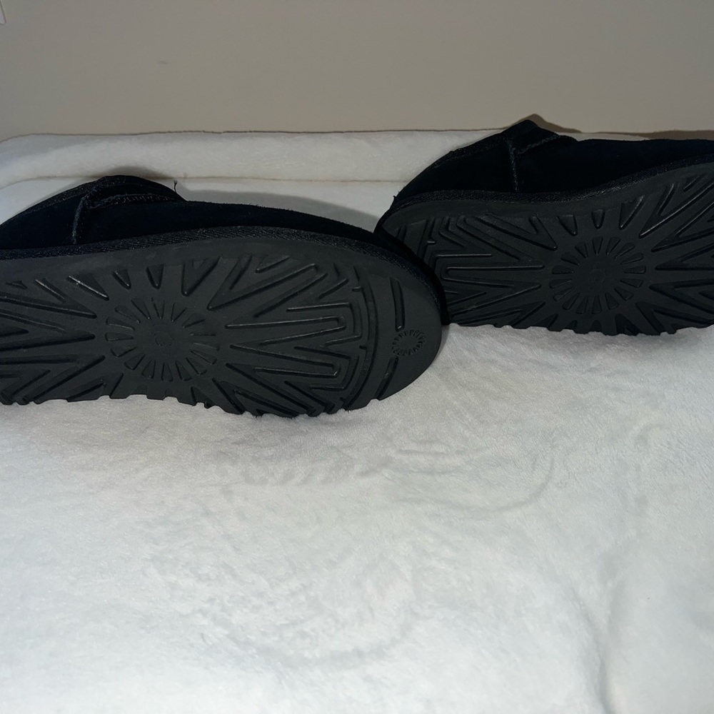 Ugg Ultra Mini - image 4